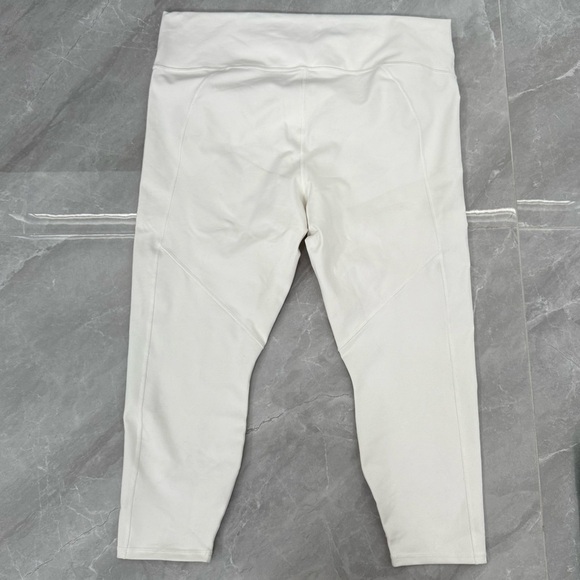 Women’s Fabletics Define PowerHold High-Waisted 7/8 Leggings 4X Plus Size - Picture 10 of 16